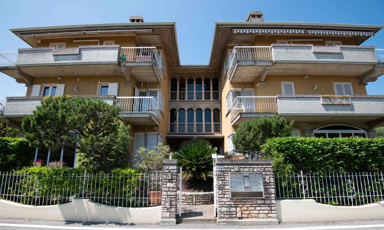 Sirmio Apartments - Narnia Stay سيرمِيوني المظهر الخارجي الصورة