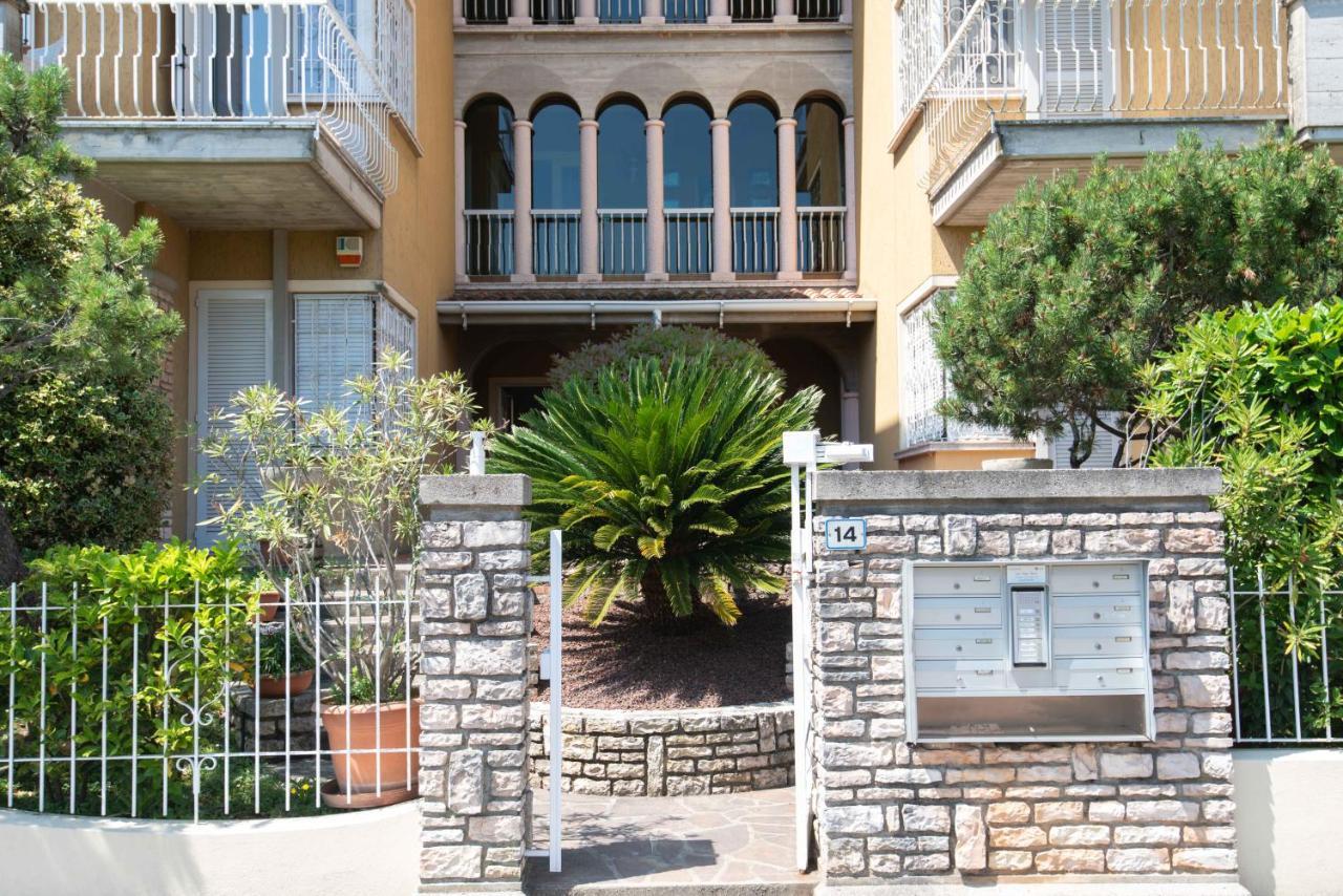 Sirmio Apartments - Narnia Stay سيرمِيوني المظهر الخارجي الصورة